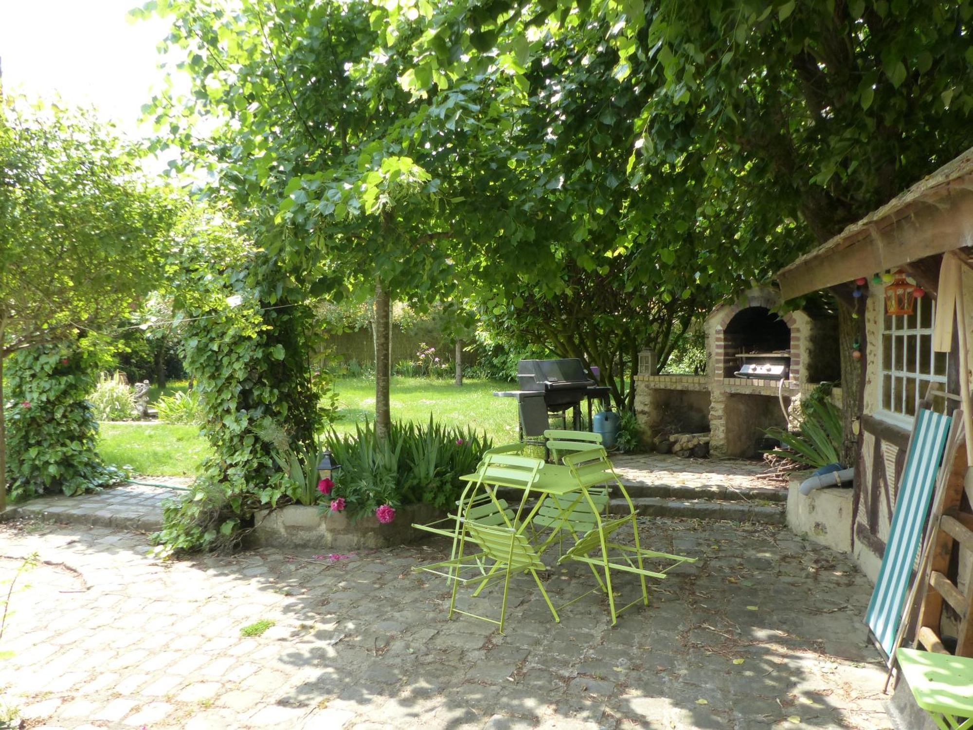 Maison D'Hotes La Source Magny-les-Hameaux Exterior foto